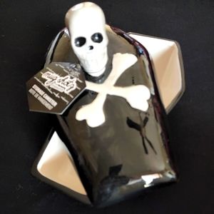 Skull and Crossbones Coffin Storage Canister